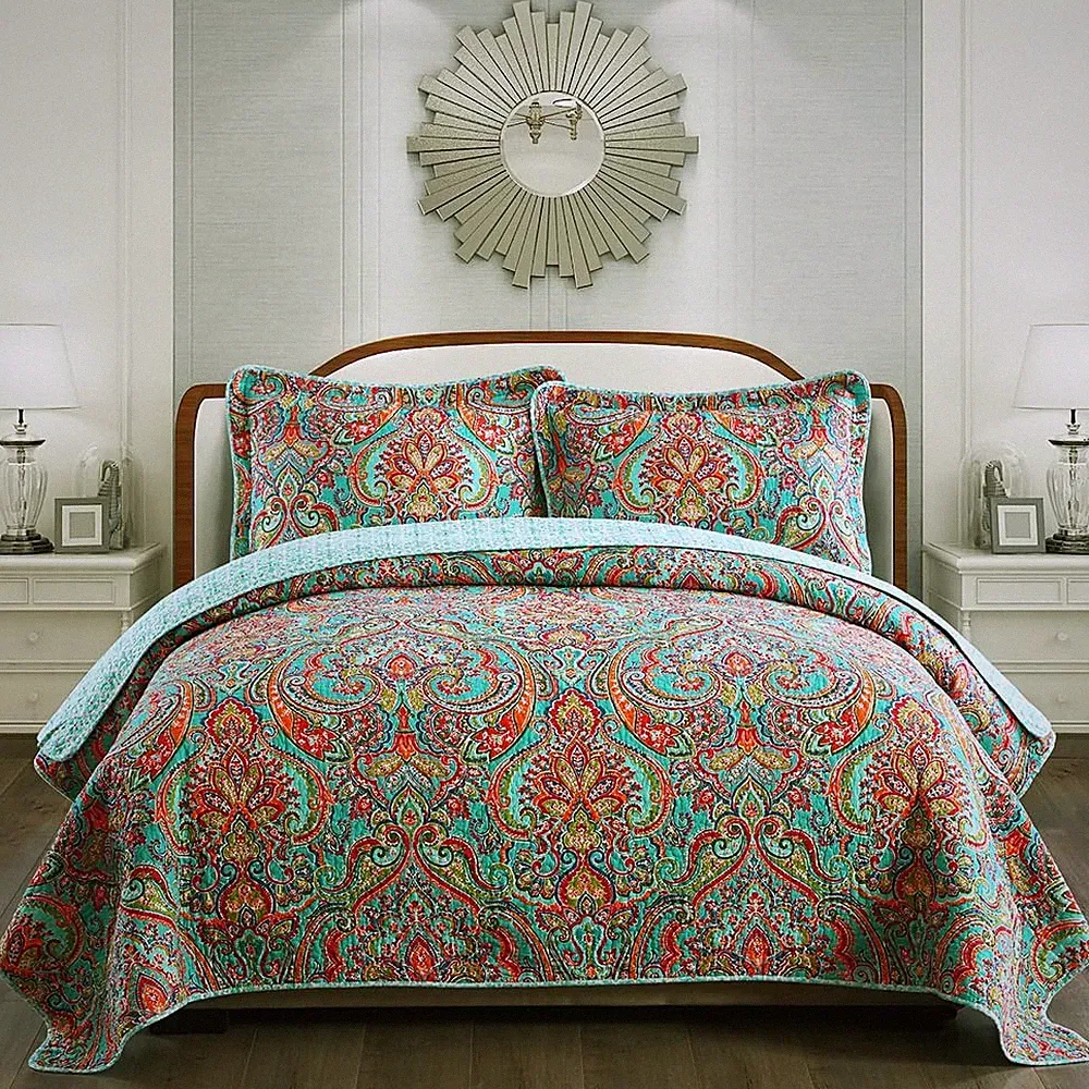 Reversible Floral Cotton Quilt Set - King Size Patchwork Bedspread